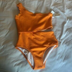 Old Navy girls one shoulder swimsuit size 10-12